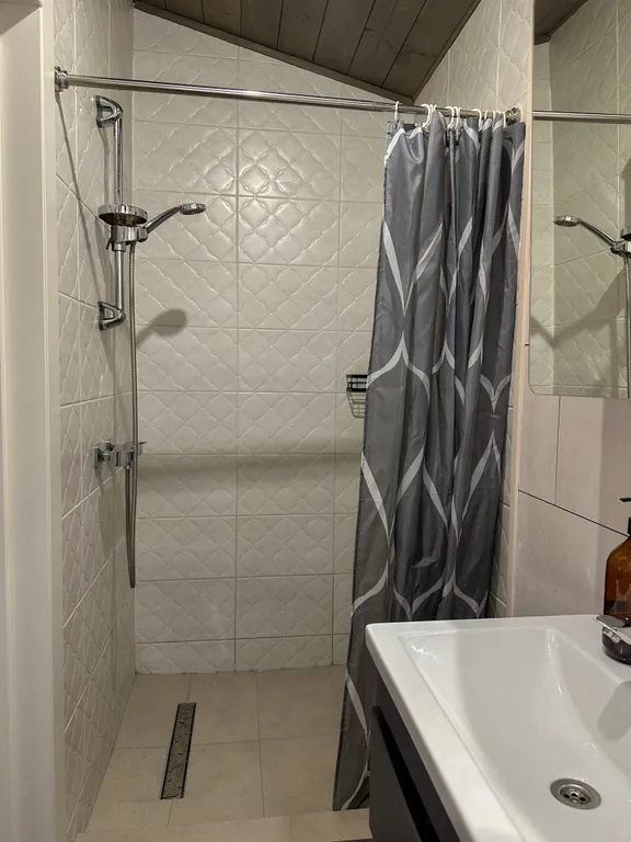 Уютный дом нa бeрегу лесногo озeра 2