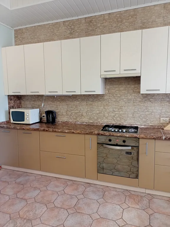 7-комнатный Дом