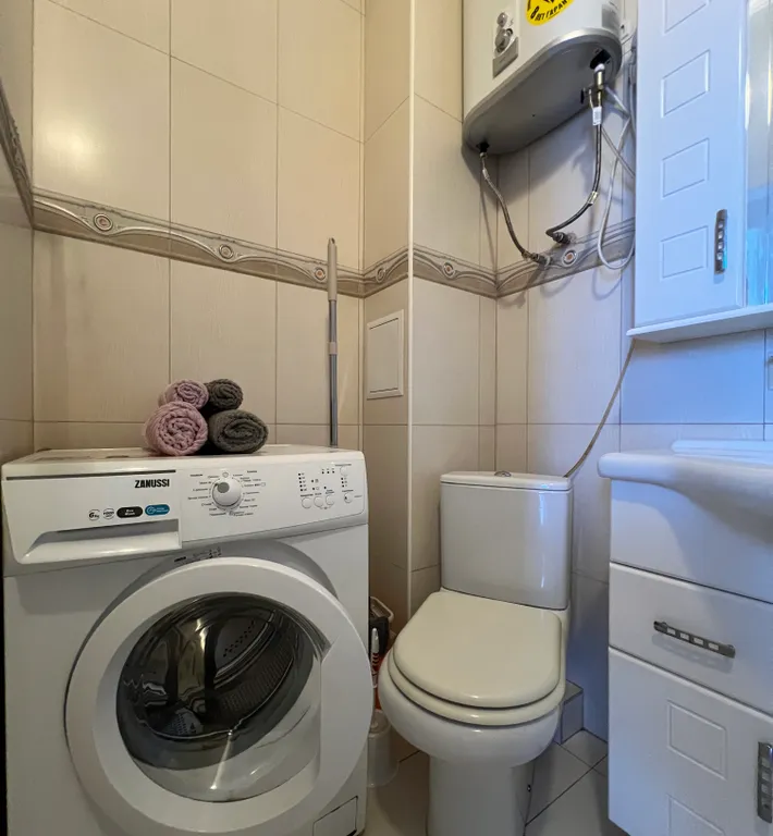 1 к.кв. пляж 10 мин Парк Победы Херсонес не берем плату за уборку