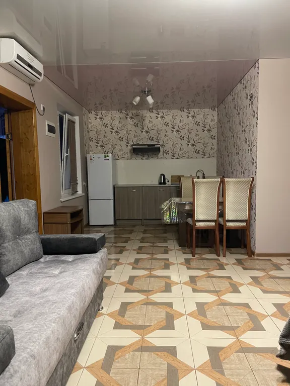 Комната с кухней