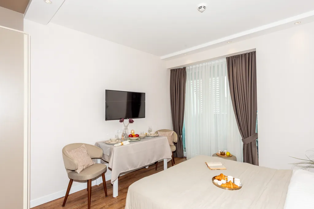 Serenity oasis with sea view - alliance palace