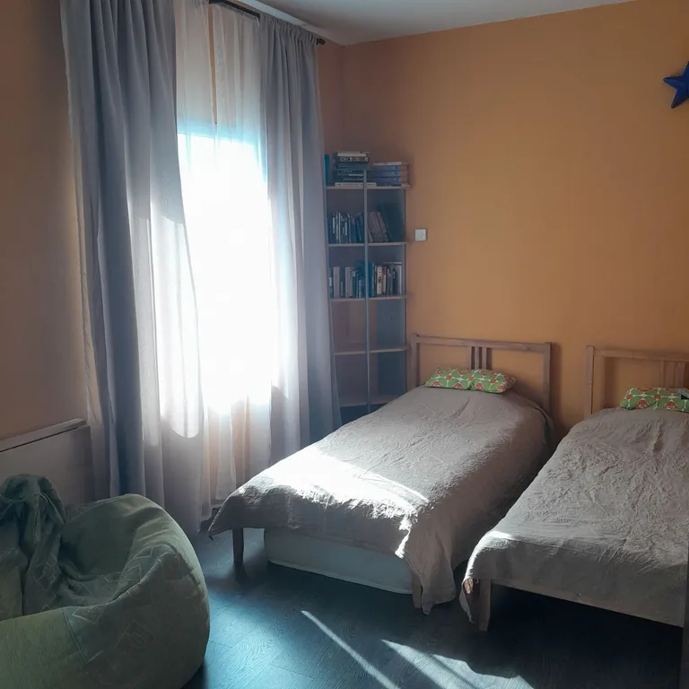 Дом с камином