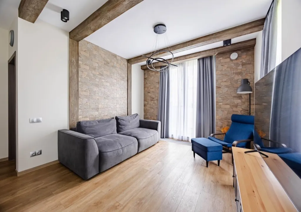 Охта Сьют 9 в стиле шале