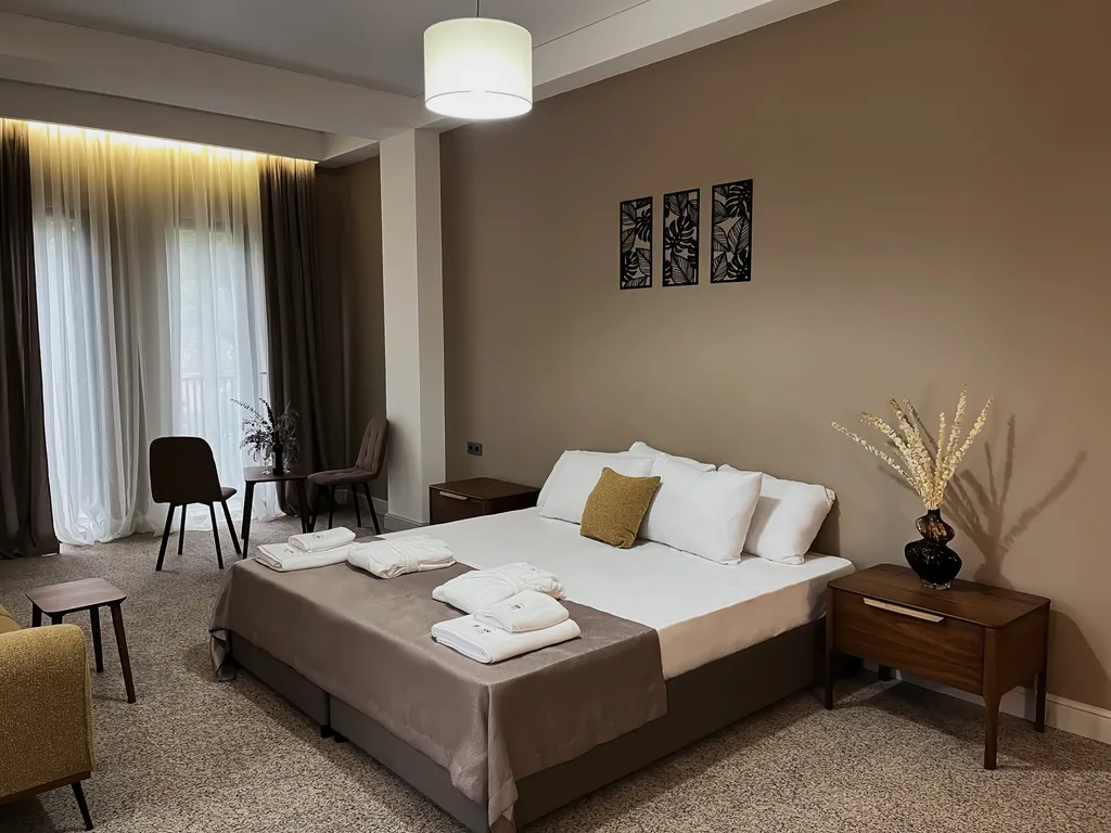 Апартаменты на набережной центра города