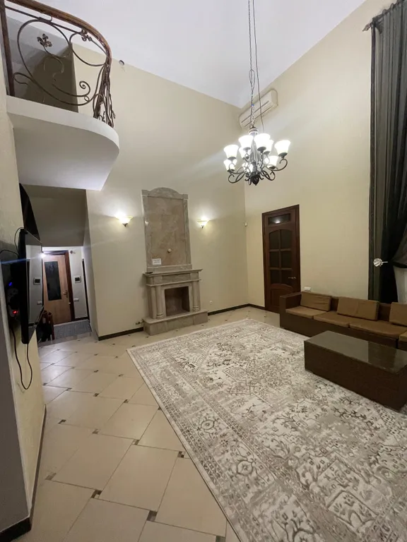 Частный дом на берегу моря с бассейном и сауной