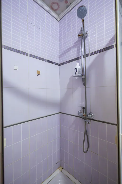 Квартира с видом на улицу Низами, Торговая