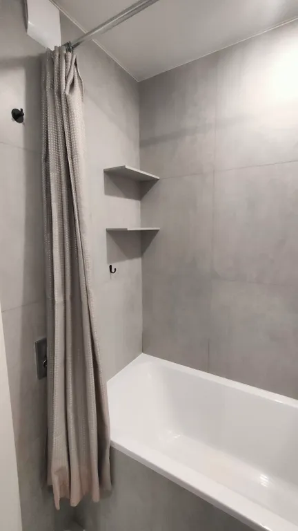 Крутая уютная современная квартира с новым дизайнерским ремонтом.