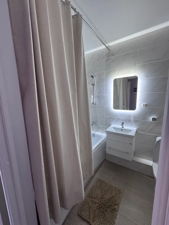 Евродвухкомнатная с видом на горы и бассейн