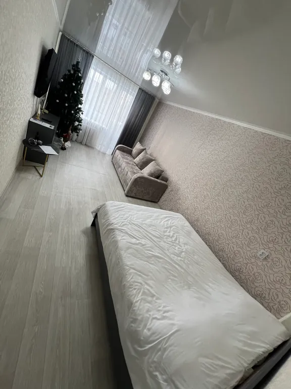 Уютная квартира в удобном расположении города — аренда посуточно в Туймазы