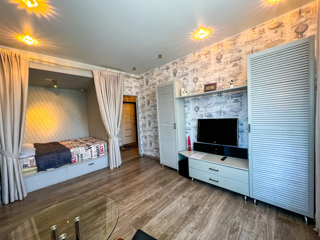 Квартира Отличная квартира — Свердловский