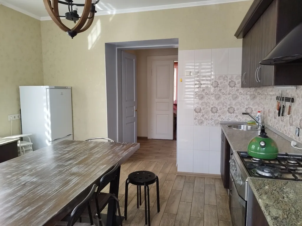 Уютный дом для большой компании