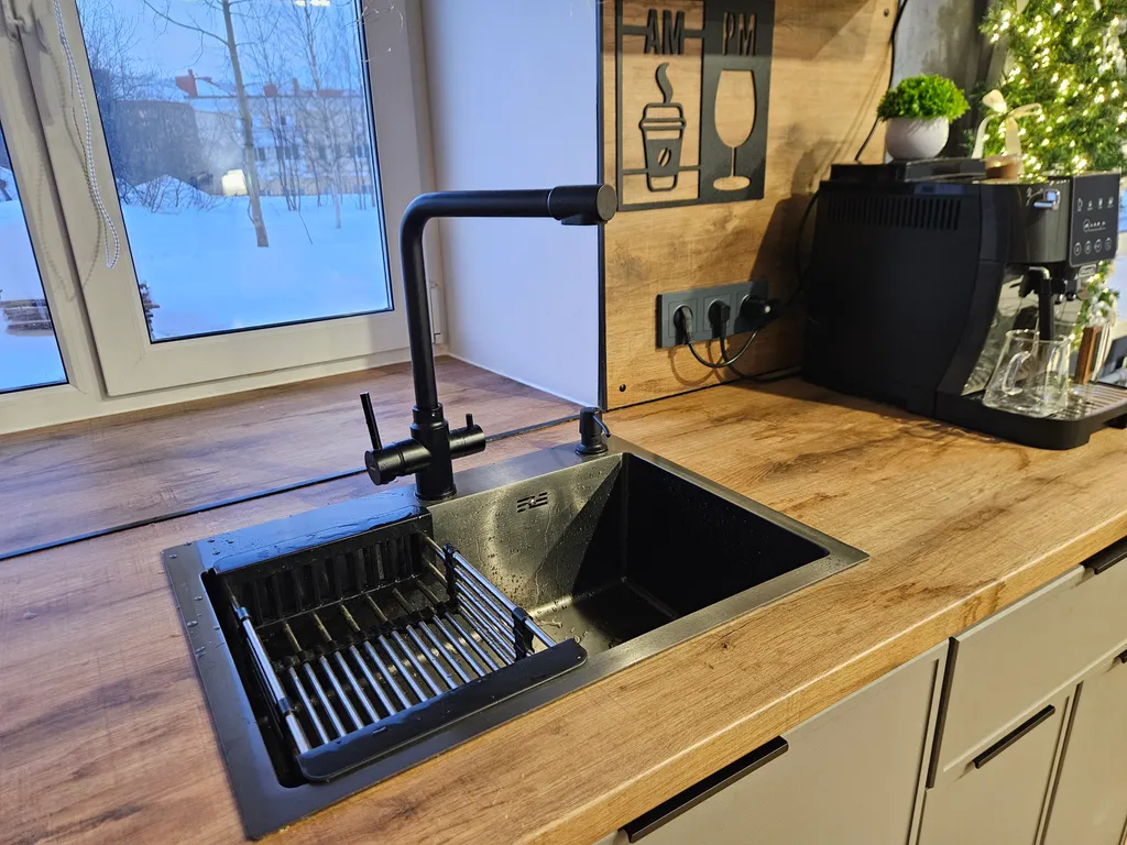 Новая 2-комнатная квартира в сердце Кировска у гостиницы Северная