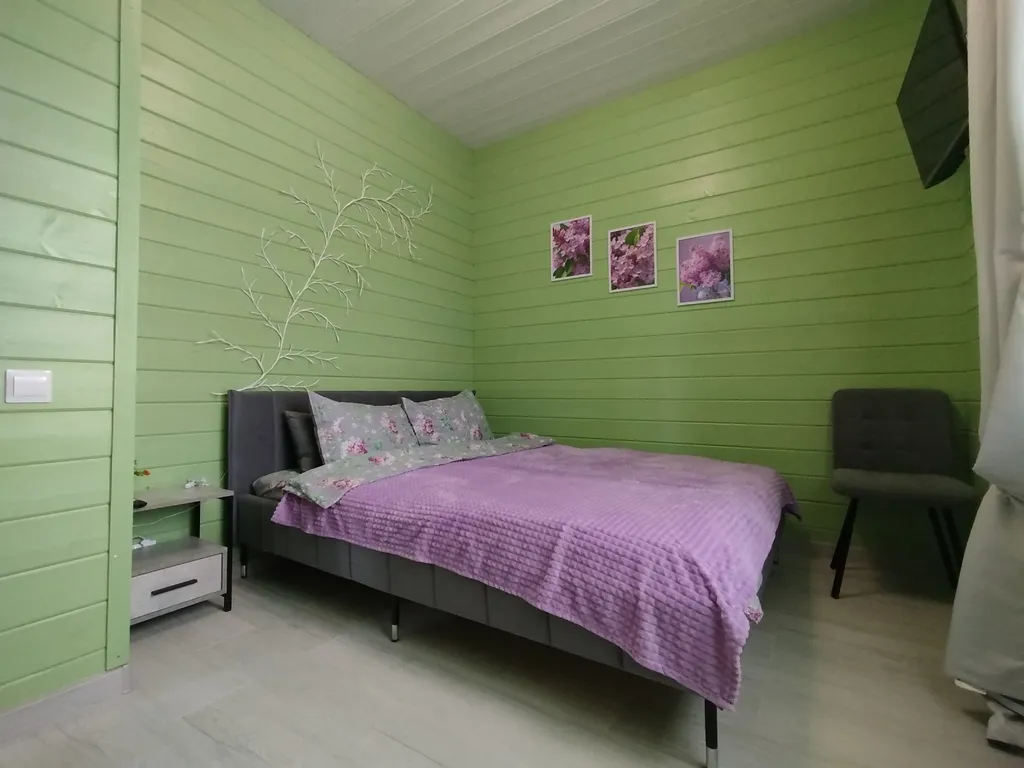 Стильный барн с крытой мангальной зоной