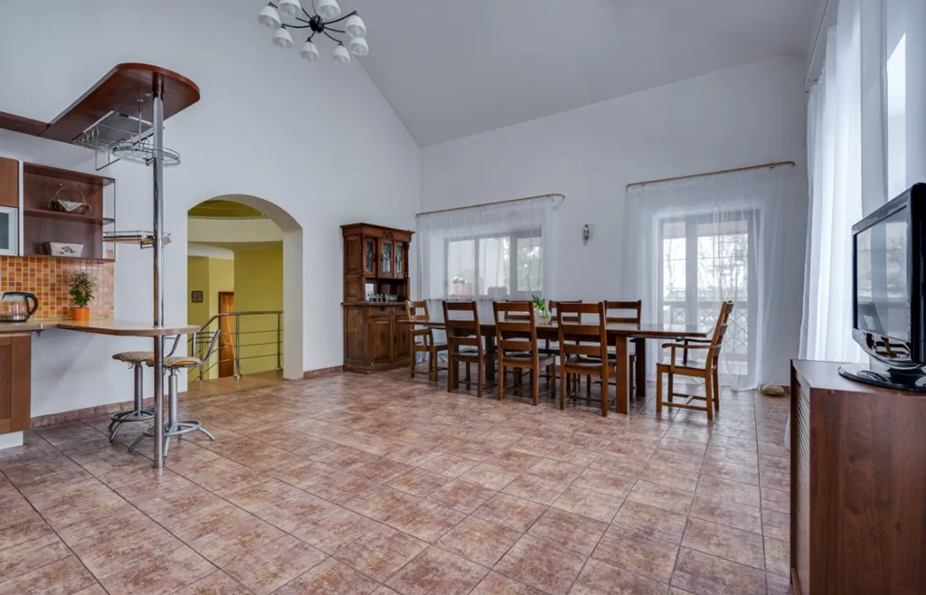 Kate Home Дом с бассейном