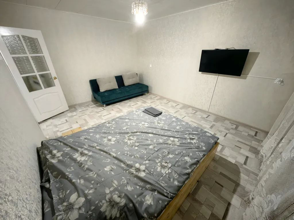 Вместительная трёхкомнатная квартира на набережной