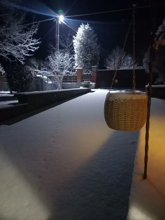 Загородный дом Очаг в 8 км от Гродно, коттедж и банька