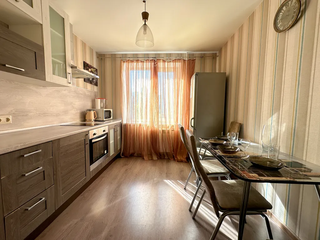 Двухкомнатная просторная квартира для вашего отдыха