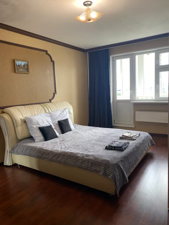 Уютная квартира в центре города с видом на реку — аренда посуточно в Нижневартовск