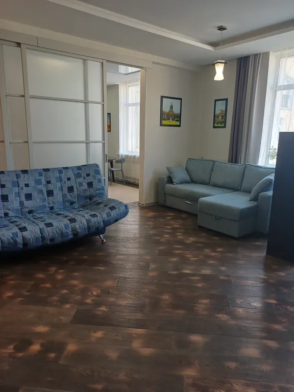 Апартаменты Петергоф со своей парковкой