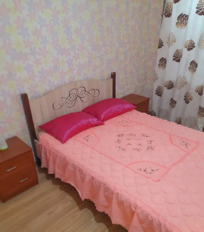 2-комнатная квартира в районе жд вокзала