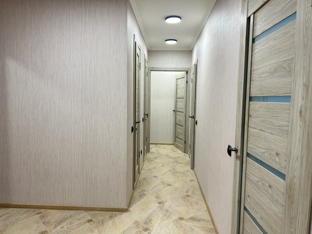 Квартира Новая уютная 4-комнатная квартира — Санкт-Петербург