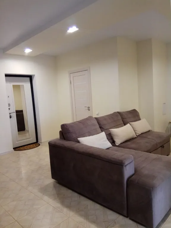 Квартира 3-комнатные апартаменты на берегу моря с собственным бассейном — Севастополь