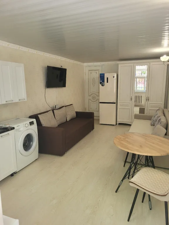 Квартира Уютная студия на улице счастливых людей в центре города — аренда посуточно в Дербент