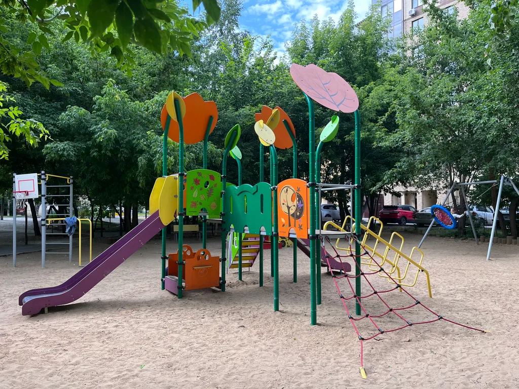 Центр туристической Йошкар-Олы с лучшим видом на Набережную