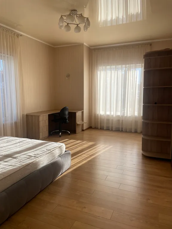 Комфортный дом недалеко от центра города