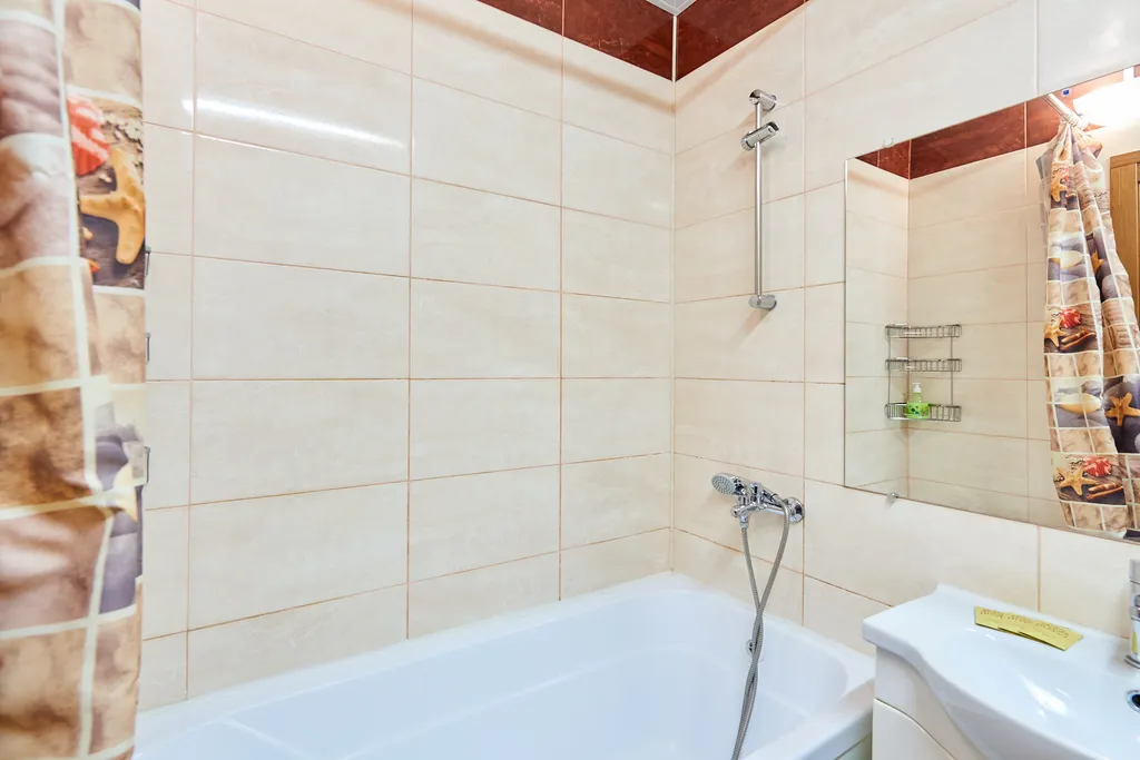 Евродвухкомнатная квартира на Тепличной