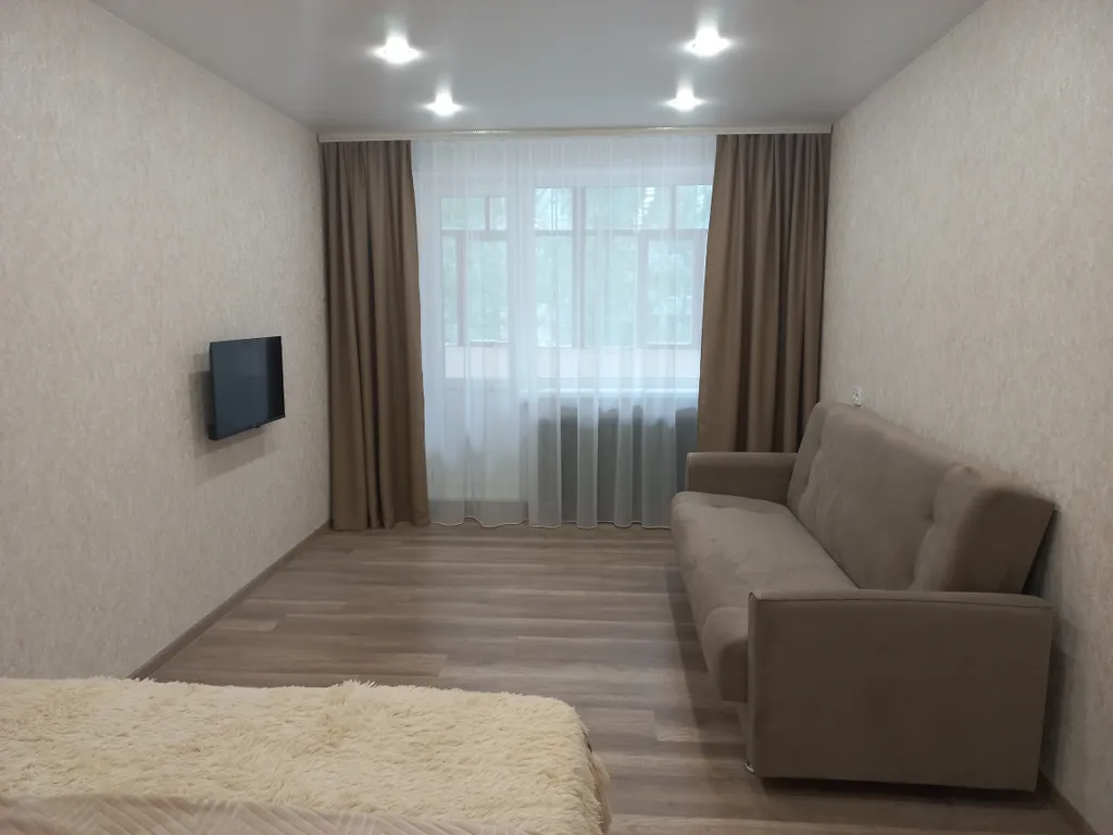 Уютная квартира в районе с развитой инфраструктурой — аренда посуточно в Рыбинск