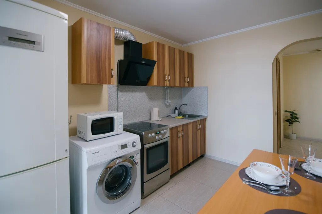 Большая квартира рядом с ЖД Институтом