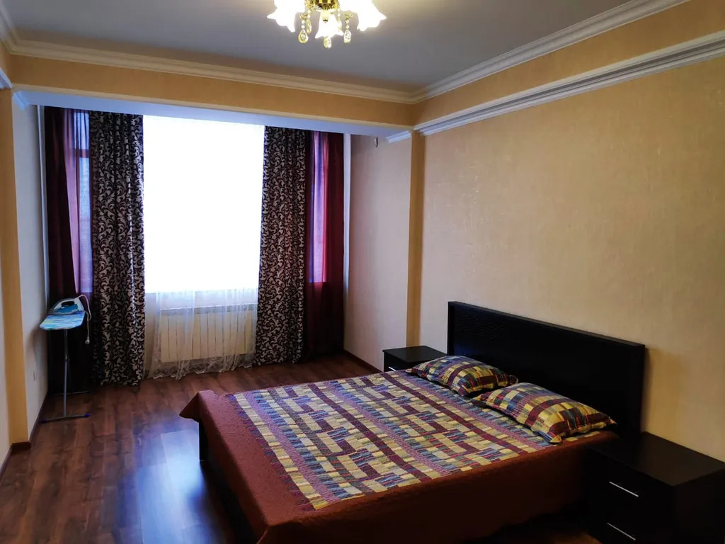 Квартира Квартира Анти-Отель на 4чел. 2комн.кв. 10этаж, код-126 — Махачкала