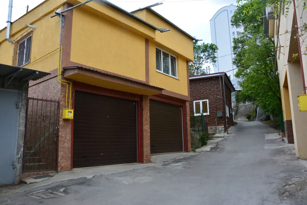 2-комнатная Квартира — аренда посуточно в Ялта