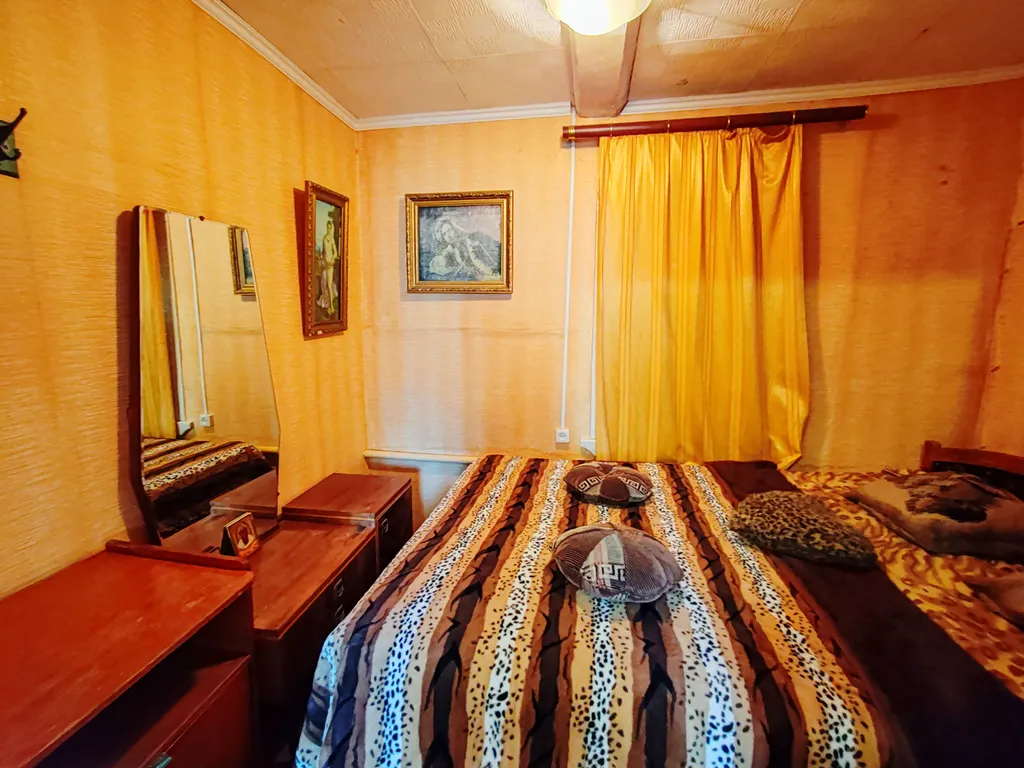 Уютный домик в тихом месте, рядом с рекой и озером