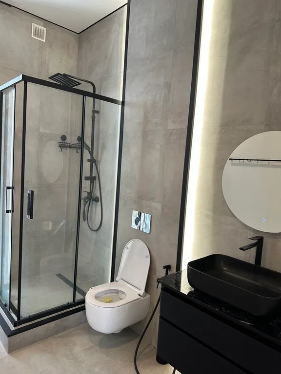 Дом в сосновом лесу