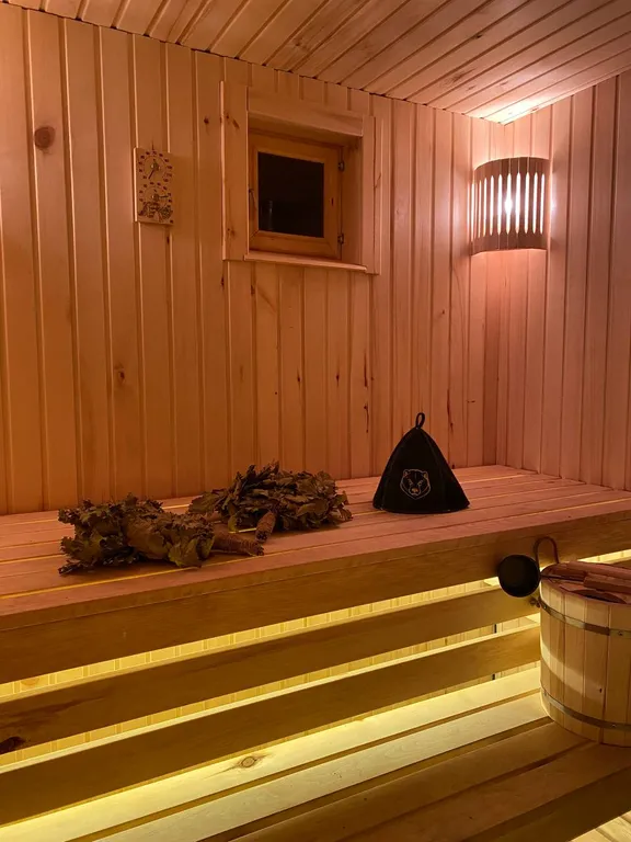 Уютный домик в центре города с русской баней на дровах