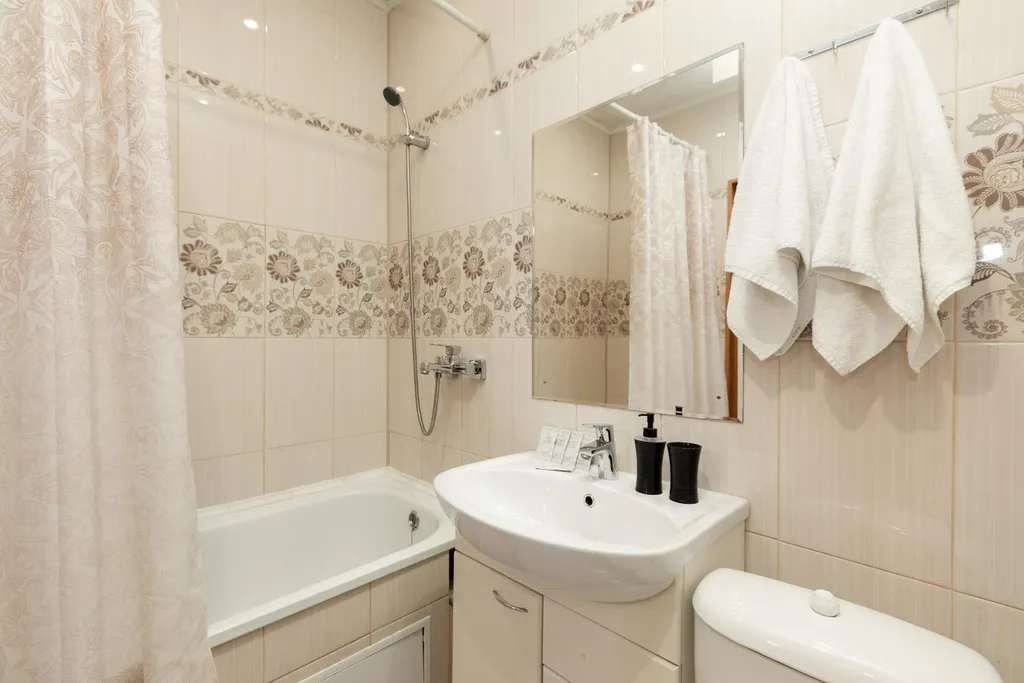 Квартира Уютная квартира у ТЦ Мегаполис рядом с метро — Екатеринбург