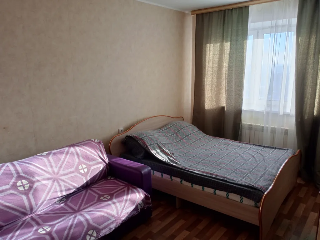 Квартира Квартира возле ТК Лента — Омск
