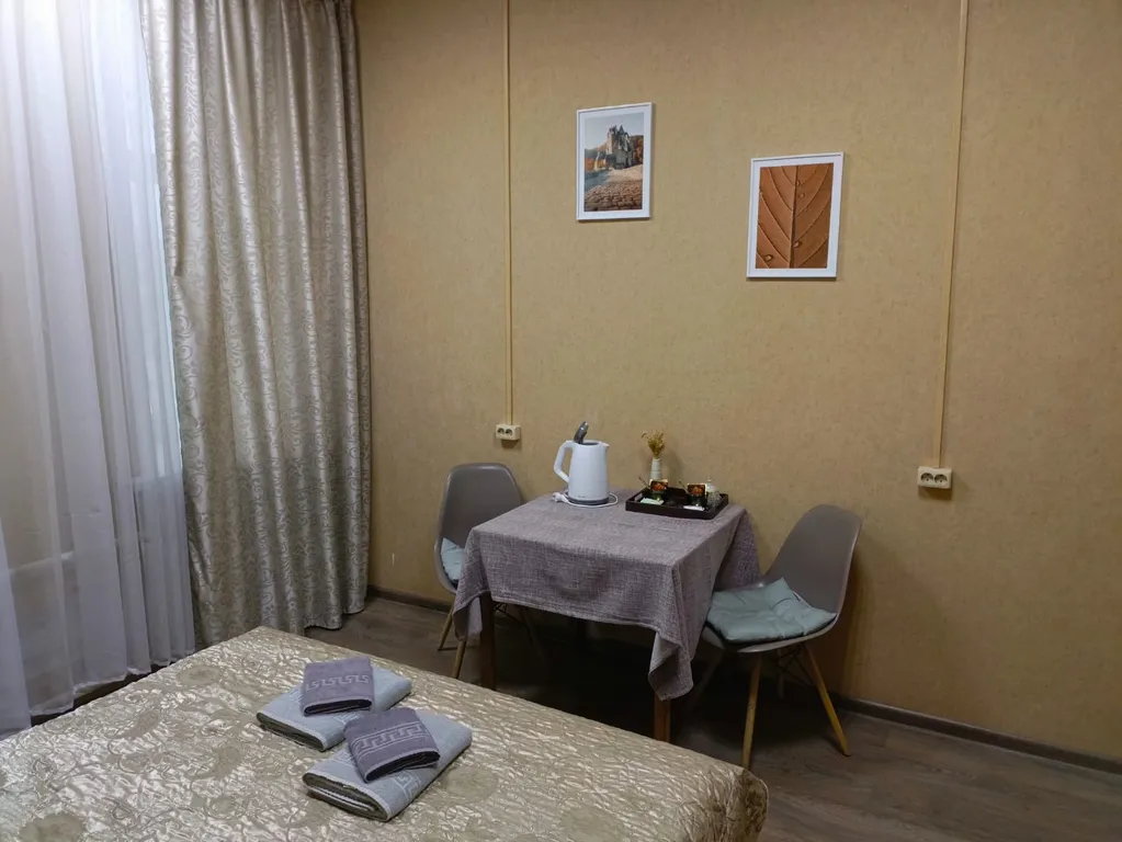 Уютная комната для двух человек в центре Москвы с общим санузлом