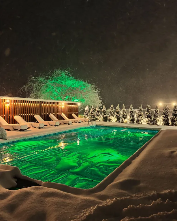 Дом Дикий рай