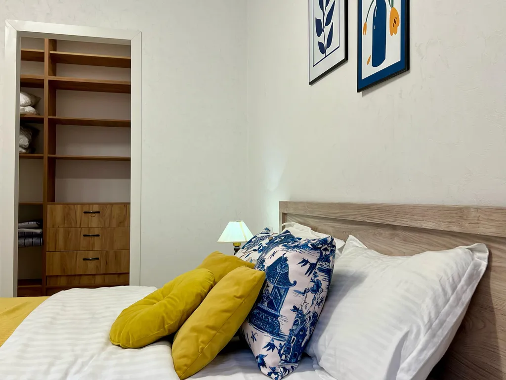 Квартира Доступная квартира 30 возле метро — Алматы