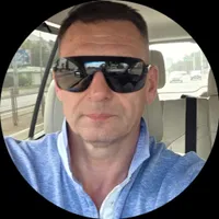 Виталий Иванов