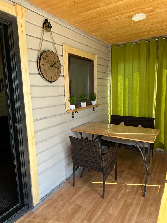 Дом-баня с бассейном и чаном