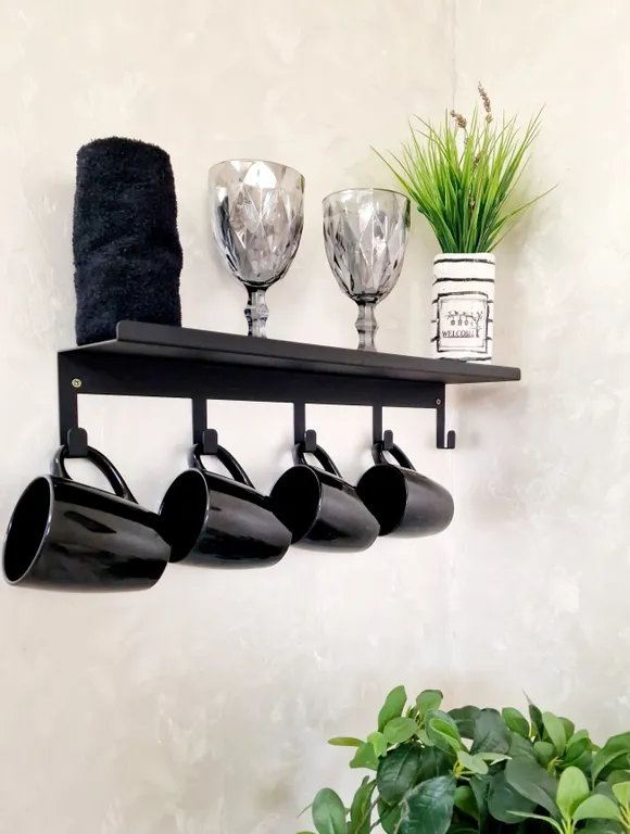 Квартира Квартира Просторная студия с балконом на тихой улице — Геленджик