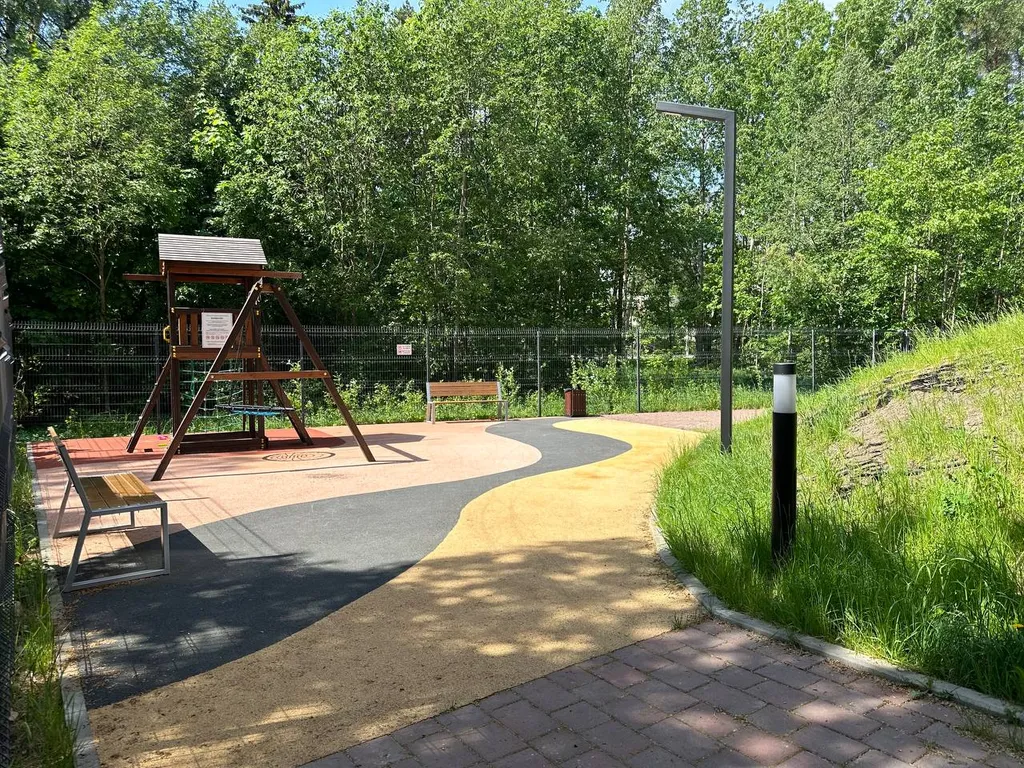 Студия для 3 Гостей с видом на сосны  в Зеленогорске