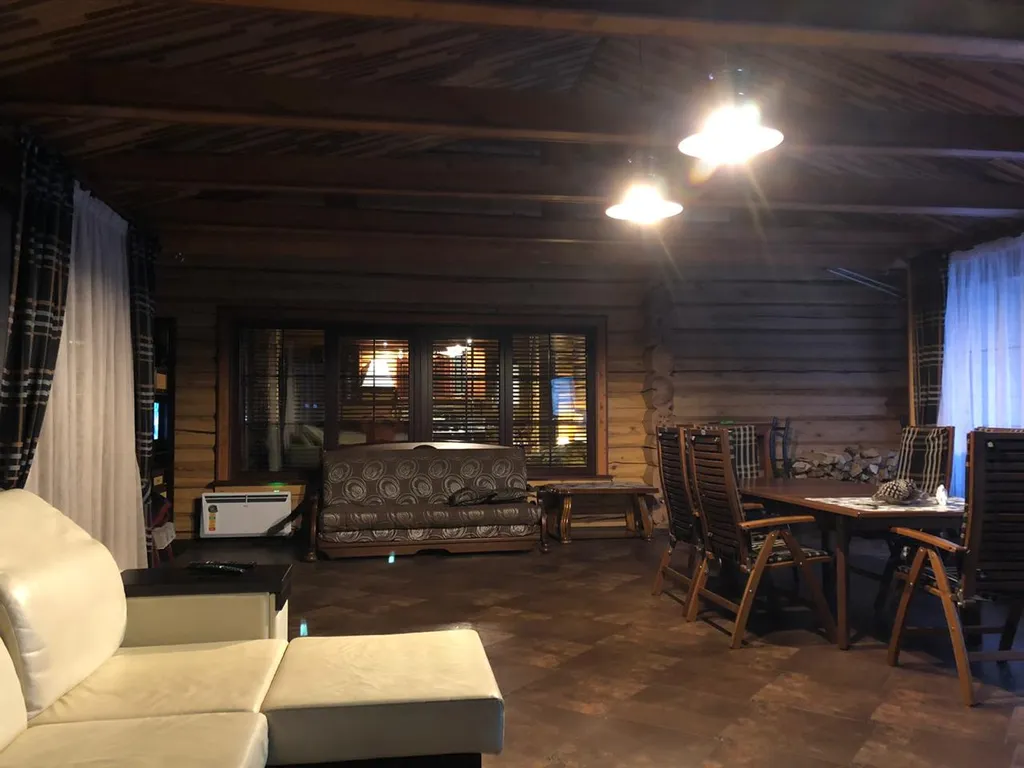 Дом с баней на берегу Волги