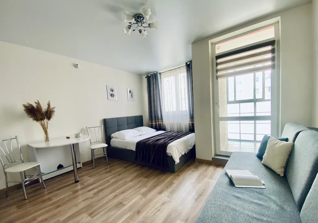 Студия в квартале Апрель