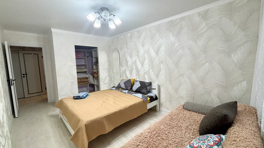 Просторная евро трёхкомнатная квартира в центре