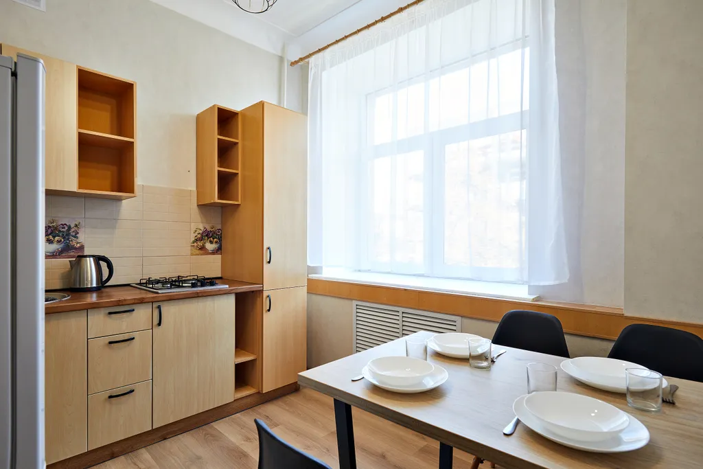 2-комнатная с раздельными спальнями в самом центре